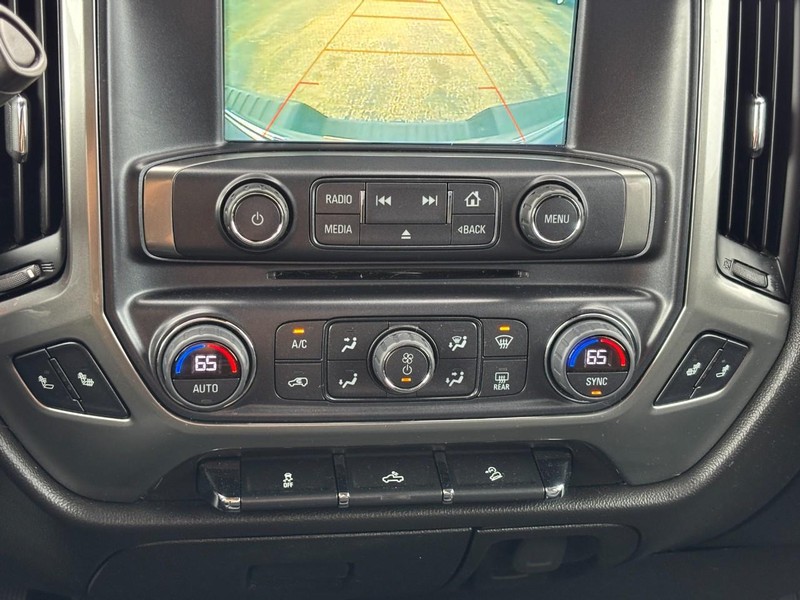 Chevrolet Silverado 1500 LD Vehicle Full-screen Gallery Image 22