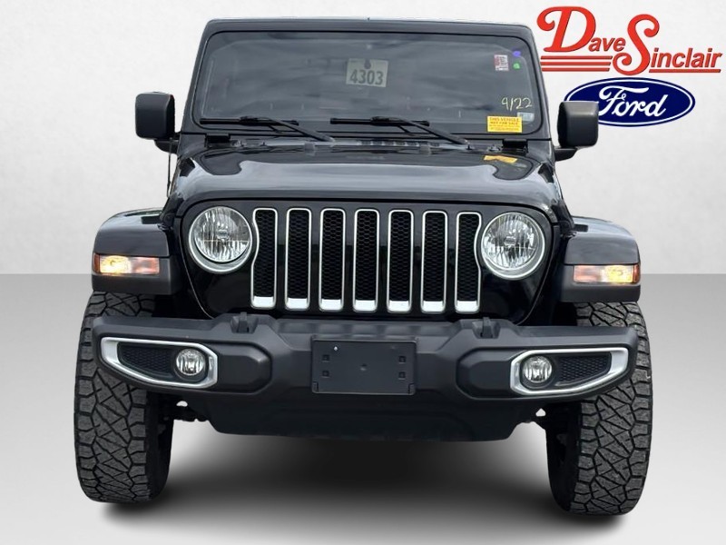 Jeep Wrangler Vehicle Image 02