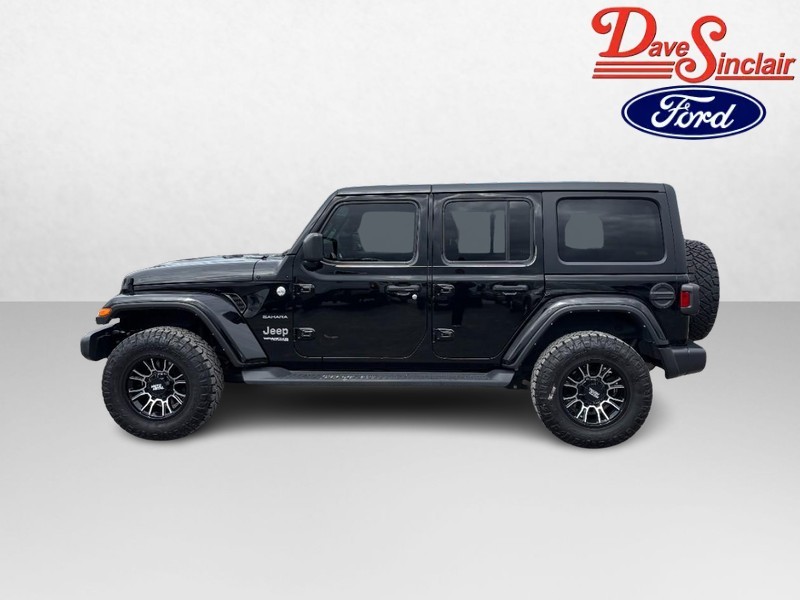 Jeep Wrangler Vehicle Image 10