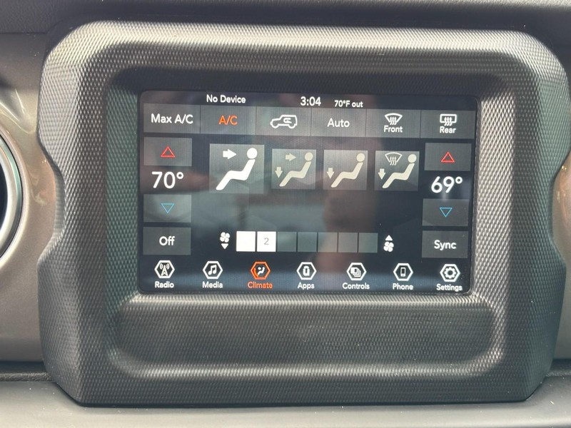 Jeep Wrangler Vehicle Image 22