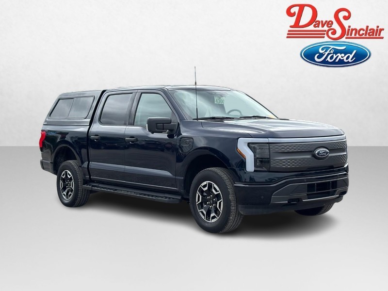 Ford F-150 Lightning Vehicle Full-screen Gallery Image 04