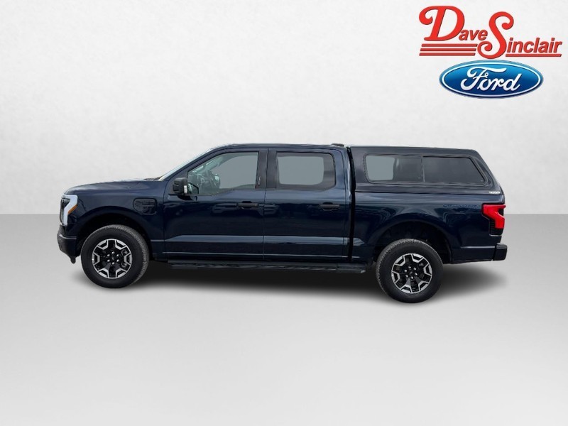 Ford F-150 Lightning Vehicle Full-screen Gallery Image 10