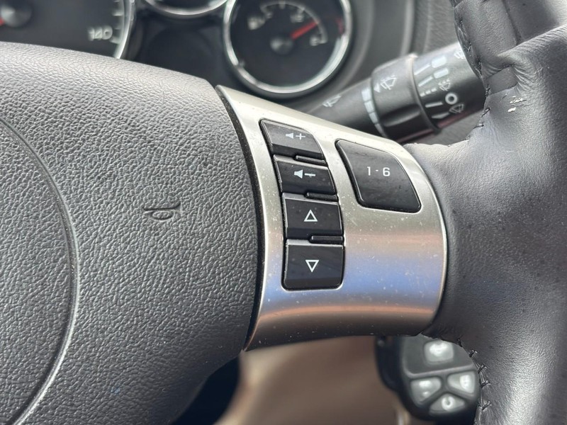 Pontiac G6 Vehicle Image 18