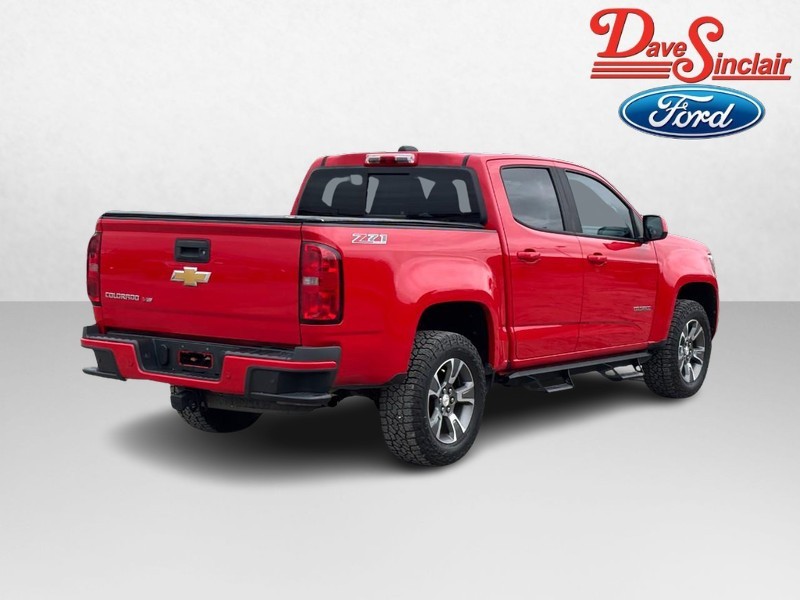 Chevrolet Colorado Vehicle Full-screen Gallery Image 05