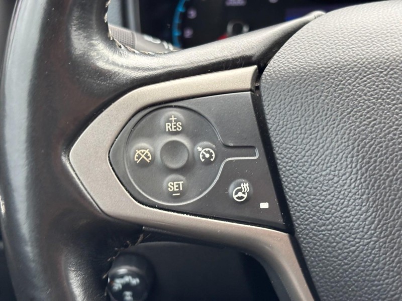 Chevrolet Colorado Vehicle Full-screen Gallery Image 17