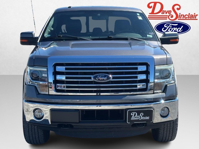 Ford F-150 Vehicle Full-screen Gallery Image 02