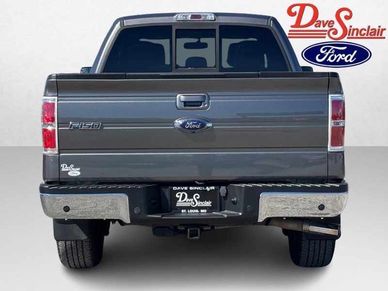 Ford F-150 Vehicle Full-screen Gallery Image 08