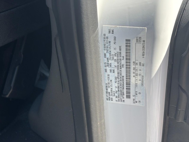 Ford Transit Cargo Van Vehicle Full-screen Gallery Image 21