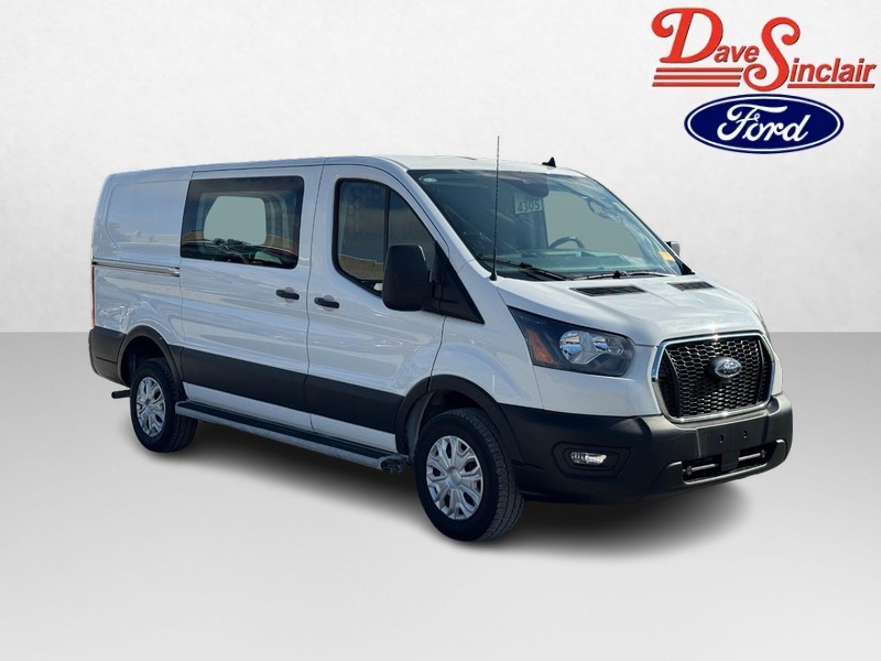 Ford Transit Cargo Van Vehicle Full-screen Gallery Image 04