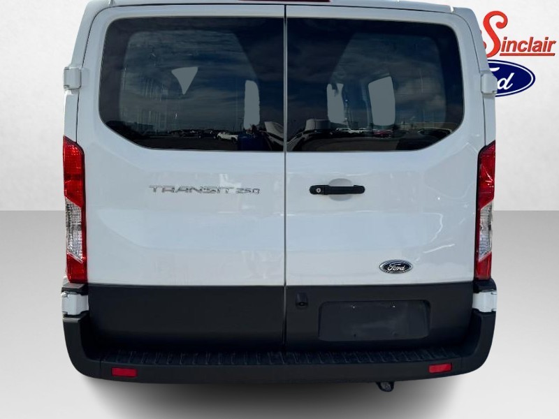 Ford Transit Cargo Van Vehicle Full-screen Gallery Image 08