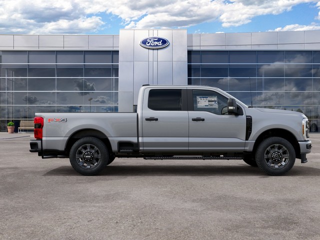 2027 Ford Super Duty F-250 SRW XL thumbnail image 05