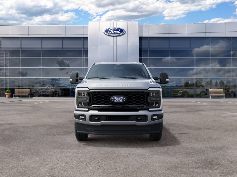 Ford Super Duty F-250 SRW Vehicle Image 04