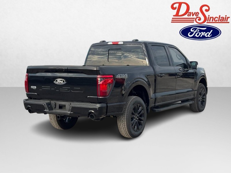 Ford F-150 Vehicle Full-screen Gallery Image 07