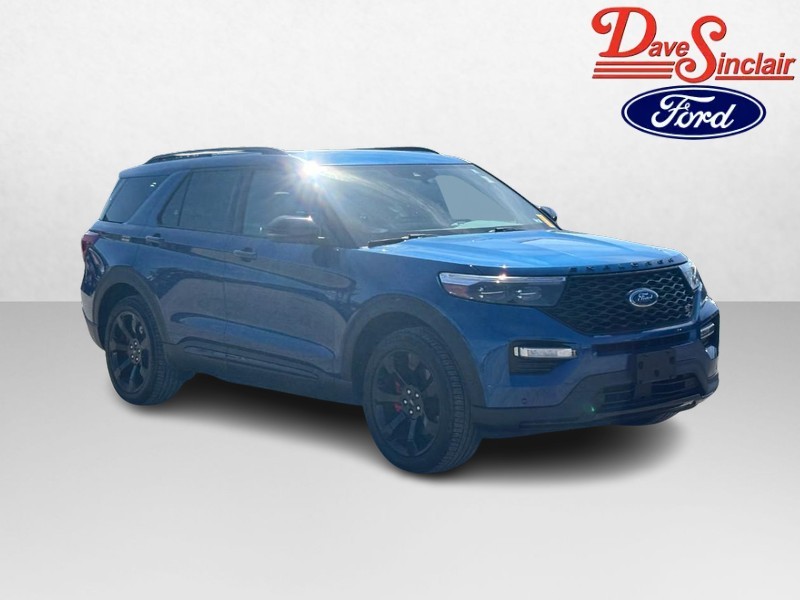 Ford Explorer Vehicle Full-screen Gallery Image 04