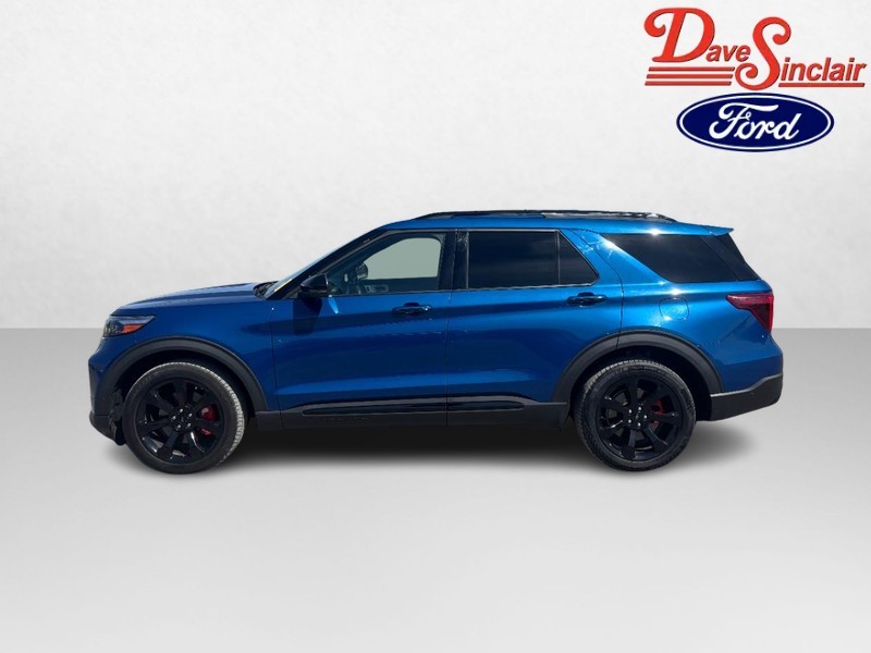 Ford Explorer Vehicle Full-screen Gallery Image 10