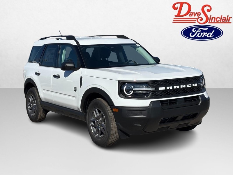 Ford Bronco Sport Vehicle Full-screen Gallery Image 04