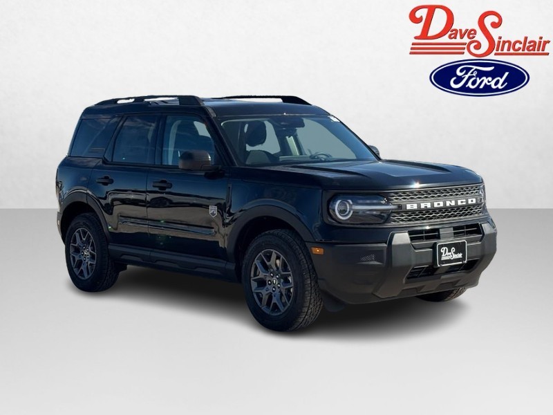 Ford Bronco Sport Vehicle Full-screen Gallery Image 04