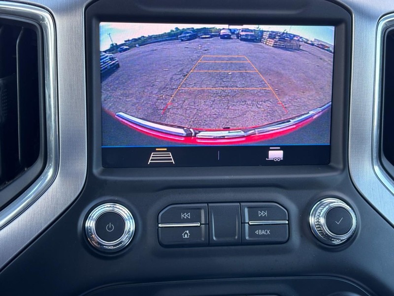 GMC Sierra 1500 Vehicle Full-screen Gallery Image 23