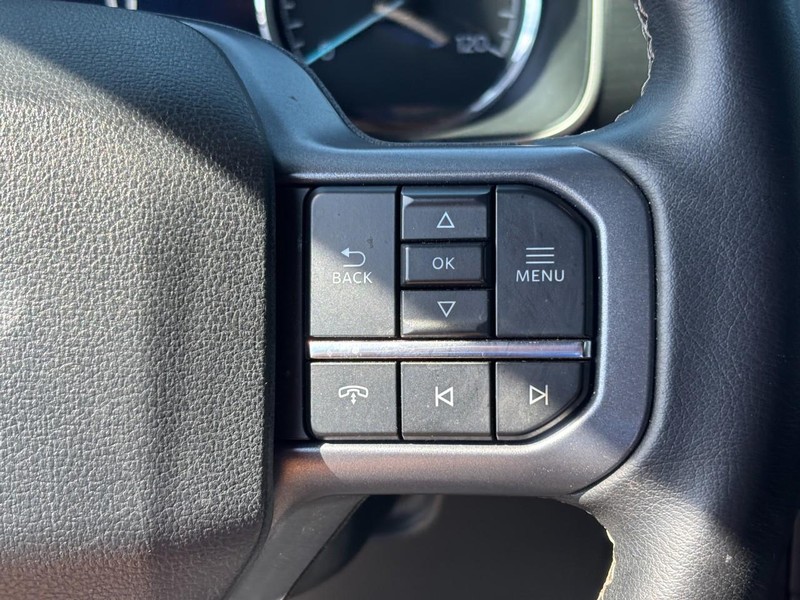 Ford F-150 Vehicle Full-screen Gallery Image 20