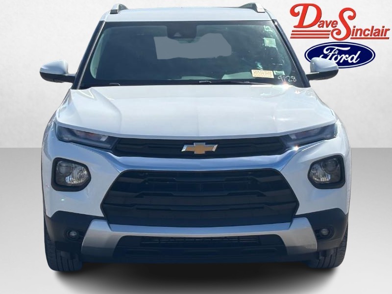 Chevrolet TrailBlazer Vehicle Full-screen Gallery Image 02