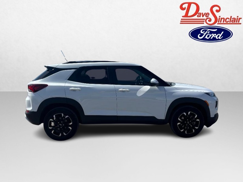 Chevrolet TrailBlazer Vehicle Full-screen Gallery Image 05