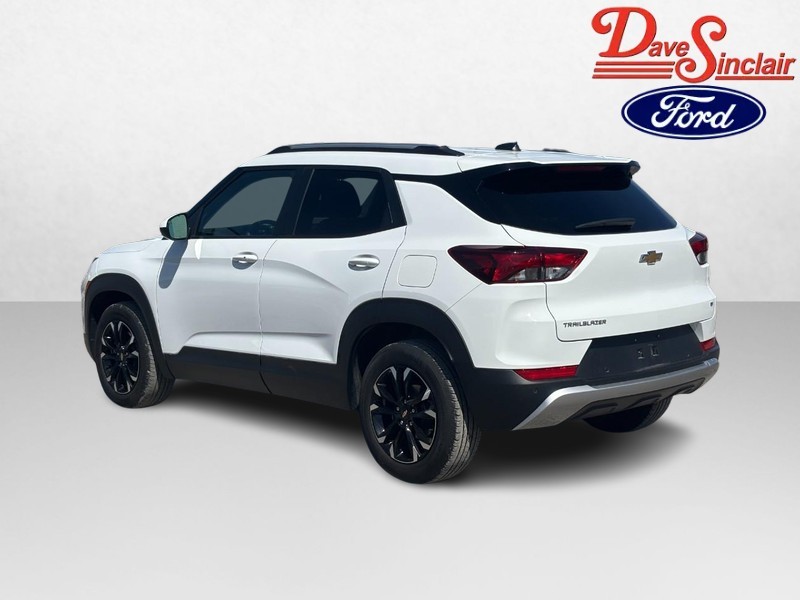 Chevrolet TrailBlazer Vehicle Full-screen Gallery Image 09