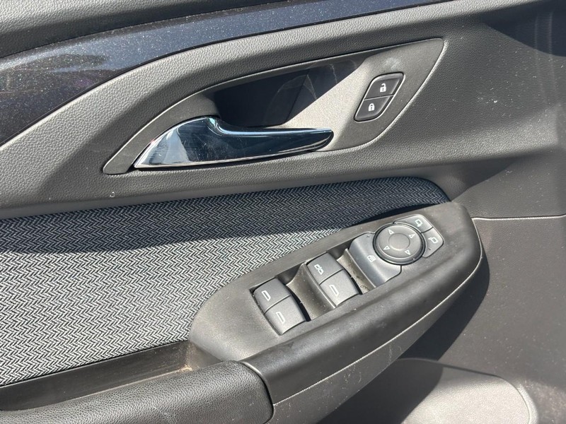 Chevrolet TrailBlazer Vehicle Full-screen Gallery Image 18