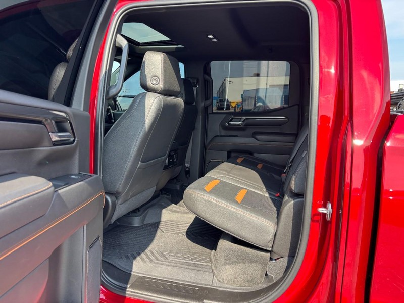 GMC Sierra 1500 Vehicle Image 13