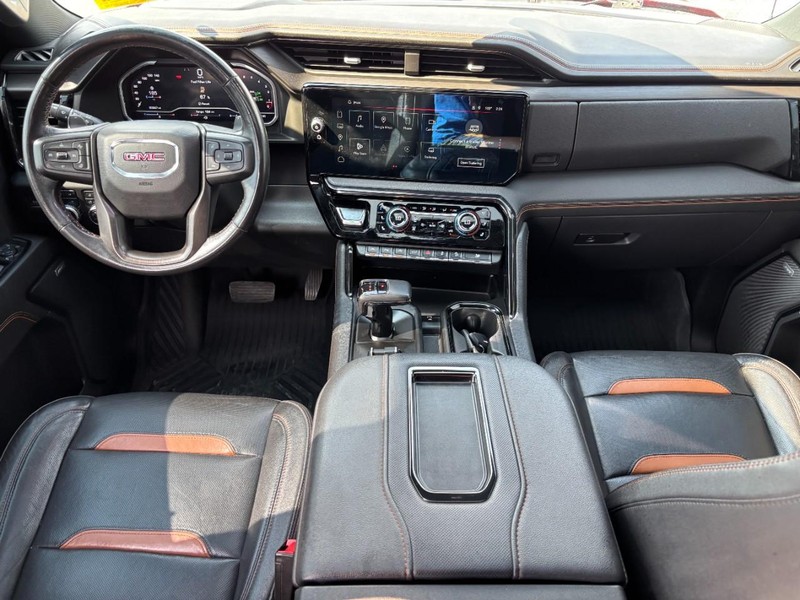 GMC Sierra 1500 Vehicle Image 15