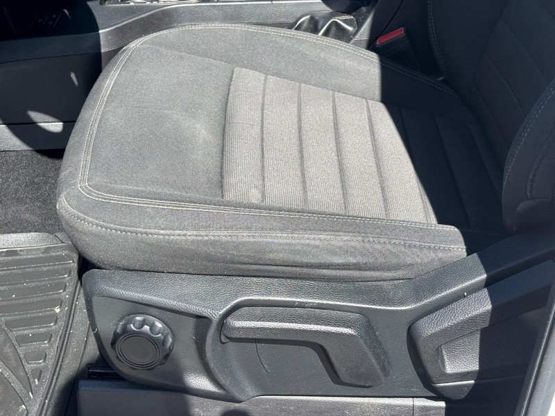 Ford Ranger Vehicle Full-screen Gallery Image 17
