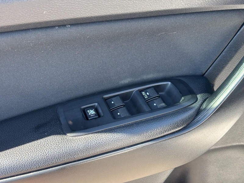 Ford Ranger Vehicle Full-screen Gallery Image 18