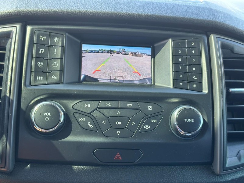 Ford Ranger Vehicle Full-screen Gallery Image 23