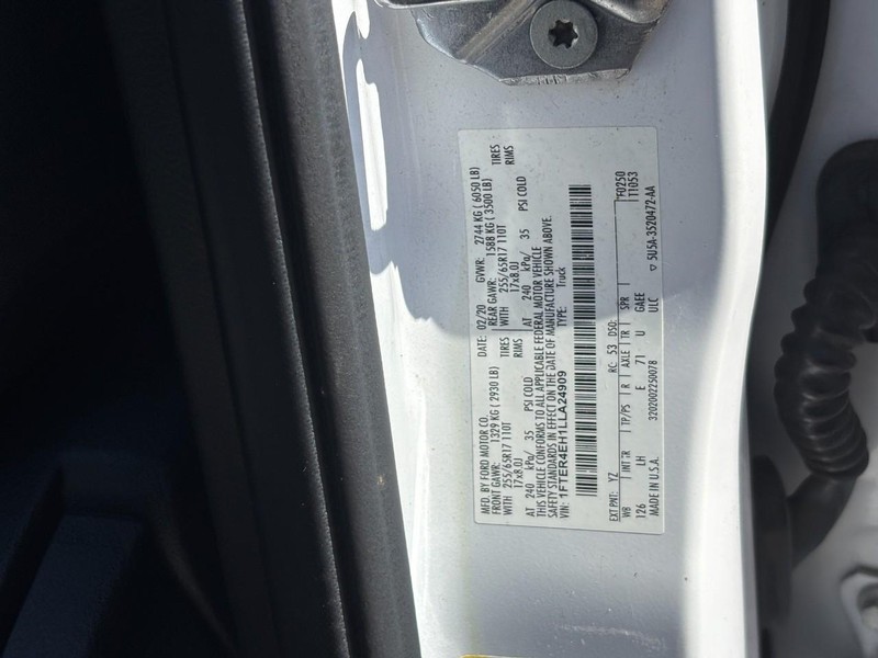 Ford Ranger Vehicle Full-screen Gallery Image 25
