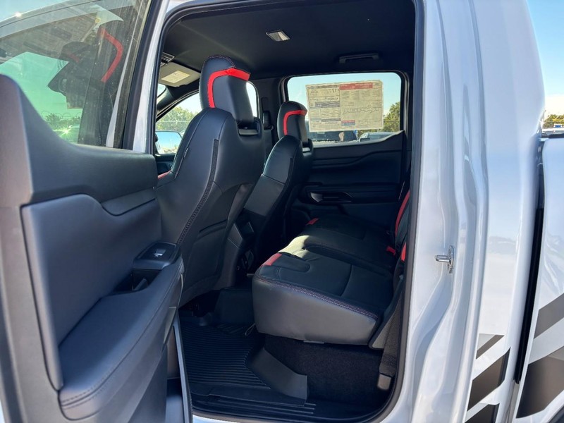 Ford Ranger Vehicle Full-screen Gallery Image 13