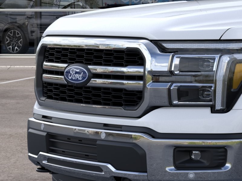 Ford F-150 Vehicle Full-screen Gallery Image 19