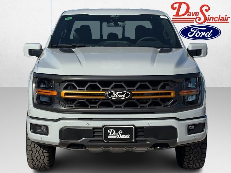 Ford F-150 Vehicle Full-screen Gallery Image 02
