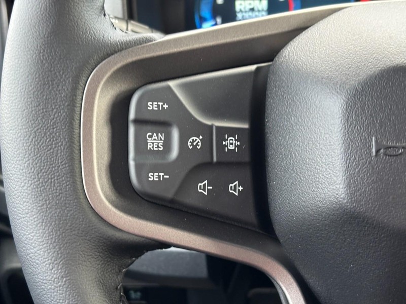 Ford Bronco Vehicle Full-screen Gallery Image 19