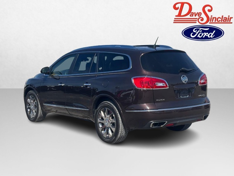 Buick Enclave Vehicle Full-screen Gallery Image 09
