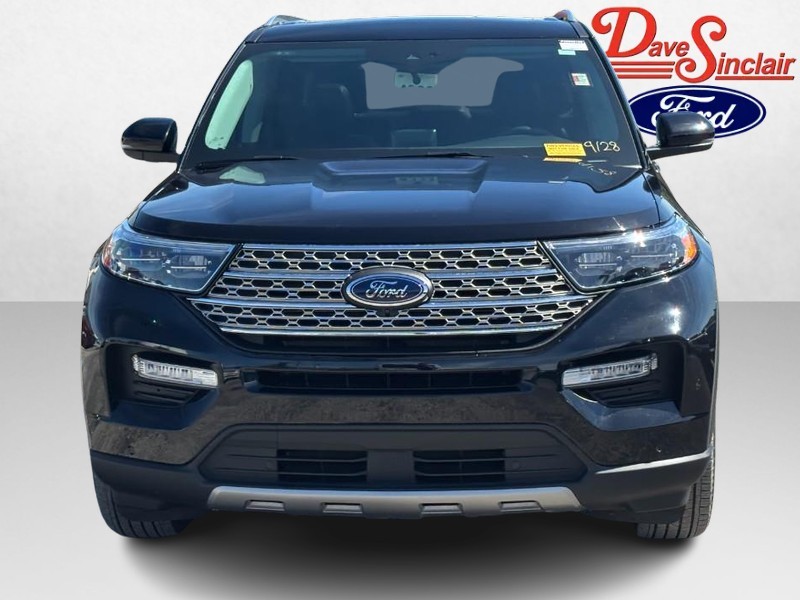 Ford Explorer Vehicle Full-screen Gallery Image 02