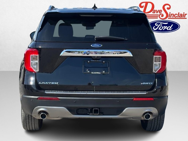 Ford Explorer Vehicle Full-screen Gallery Image 08