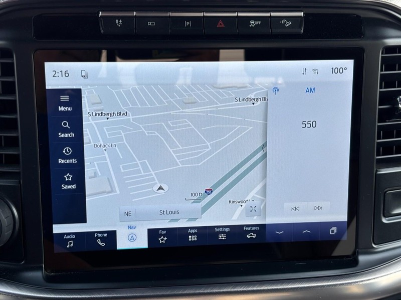 Ford F-150 Vehicle Full-screen Gallery Image 22