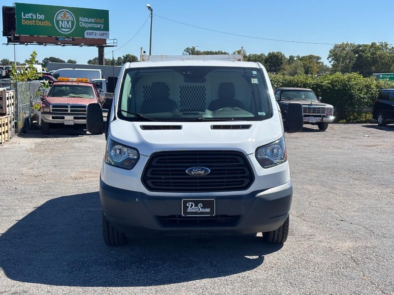 Ford Transit Van Vehicle Full-screen Gallery Image 02
