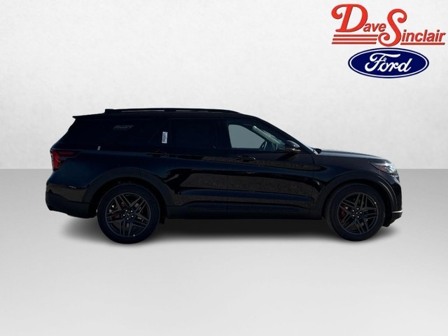 2027 Ford Explorer ST thumbnail image 04
