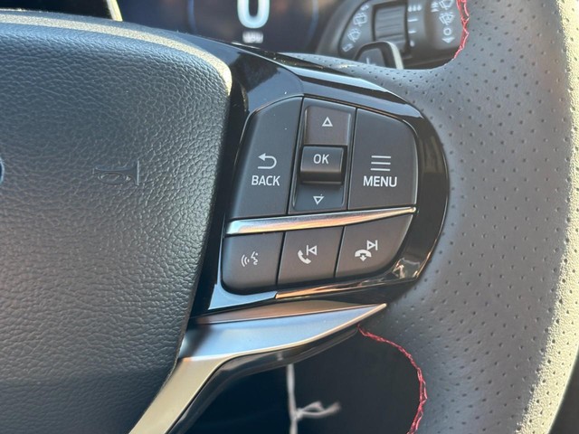 2027 Ford Explorer ST thumbnail image 19