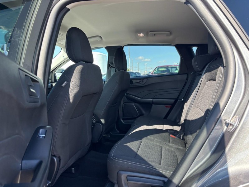 Ford Escape Vehicle Image 13