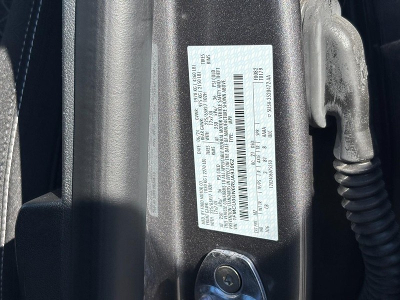 Ford Escape Vehicle Image 25