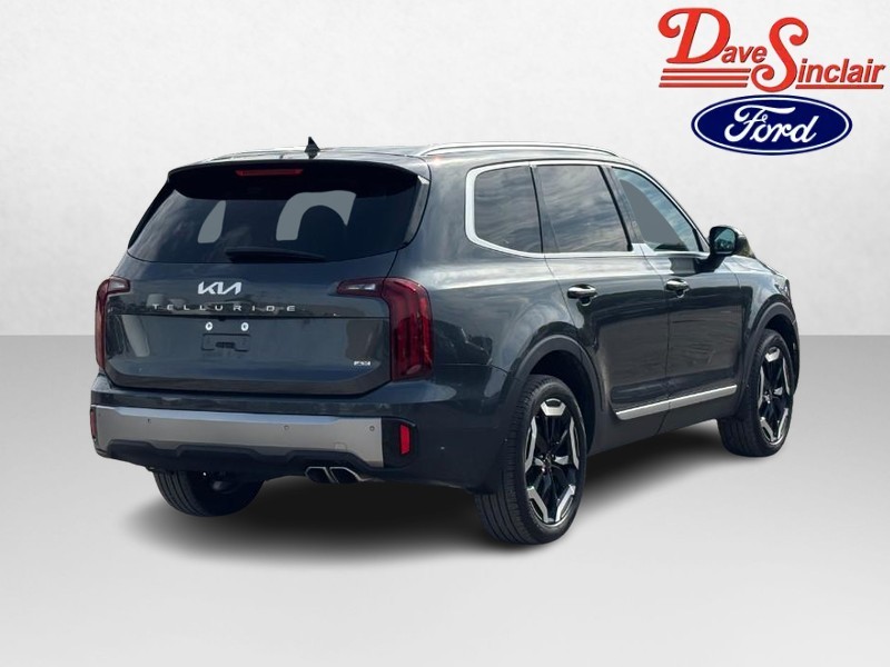 Kia Telluride Vehicle Full-screen Gallery Image 07