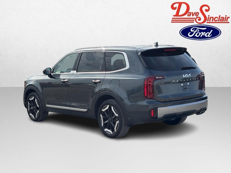 Kia Telluride Vehicle Full-screen Gallery Image 09