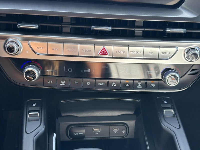 Kia Telluride Vehicle Full-screen Gallery Image 27