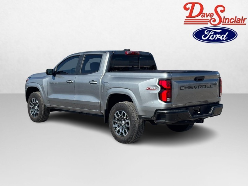 Chevrolet Colorado Vehicle Full-screen Gallery Image 09